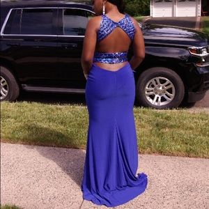2 piece Prom Dress Size 6